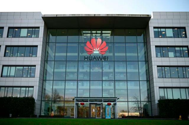 Pompeo urge a Londres a reconsiderar su colaboración con Huawei en red 5G