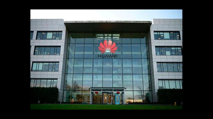 Pompeo urge a Londres a reconsiderar su colaboración con Huawei en red 5G Pompeo urge a Londres a reconsiderar su colaboración con Huawei en red 5G