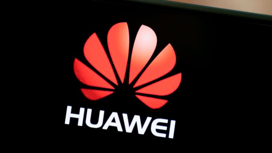 Huawei vende Honor para “salvar la cadena industrial” ante sanciones de EEUU