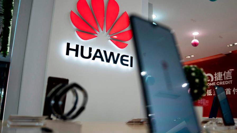 EEUU incluye a Huawei en listas de empresas que amenazan la seguridad nacional