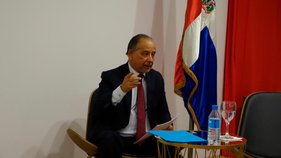 Así triunfó Huchi Lora en la Feria del Libro de Madrid