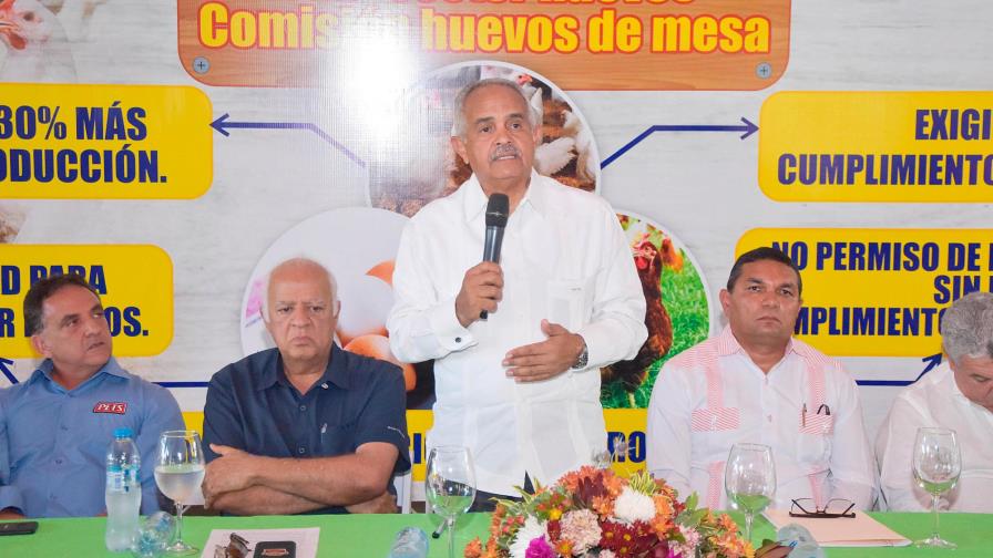 Productores de huevos piden intervención del Ministerio de Agricultura ante crisis que atraviesan Productores de huevos piden intervención del Ministerio de Agricultura ante crisis que atraviesan