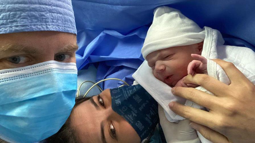 En pleno auge del COVID-19, comunicadora Marianne Cruz da la bienvenida a su hijo 