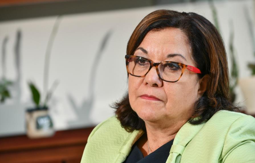 Renuncia ministra de Educación tras polémica prueba a menores en Costa Rica