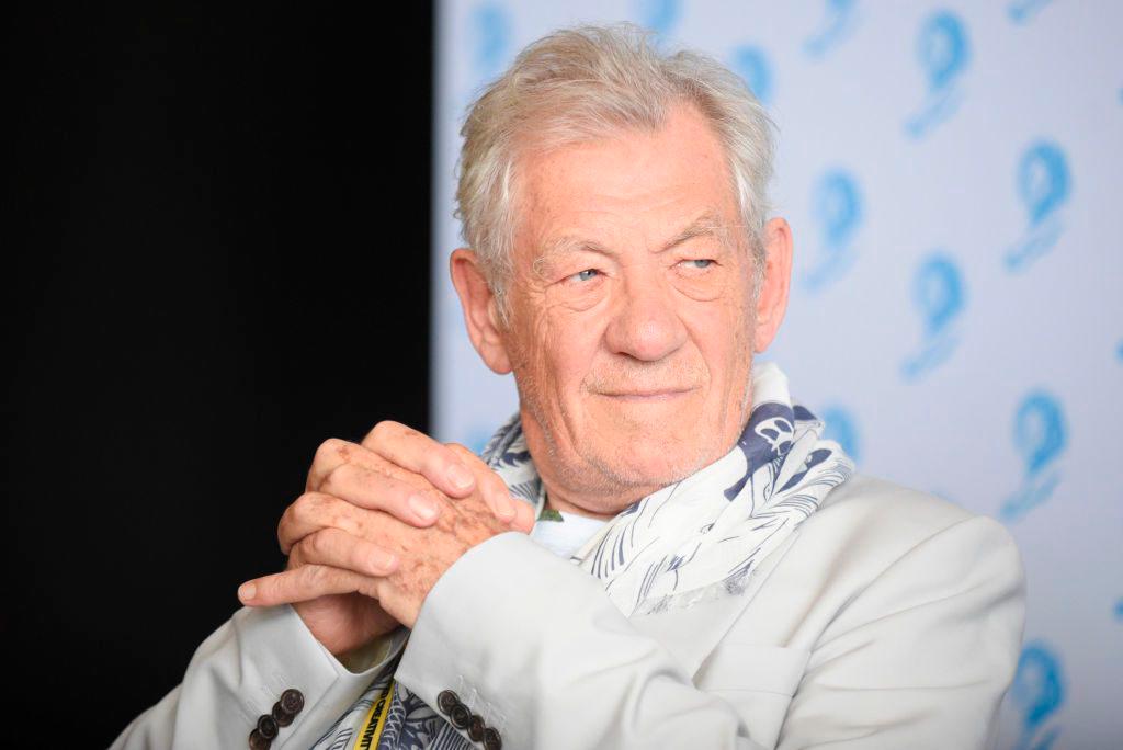 Sir Ian McKellen manifestó en 2012 que llevaba con un cáncer de próstata desde hacía siete años. “Mi enfermedad ya no representaba un peligro porque se atendió a tiempo”, aseguró.