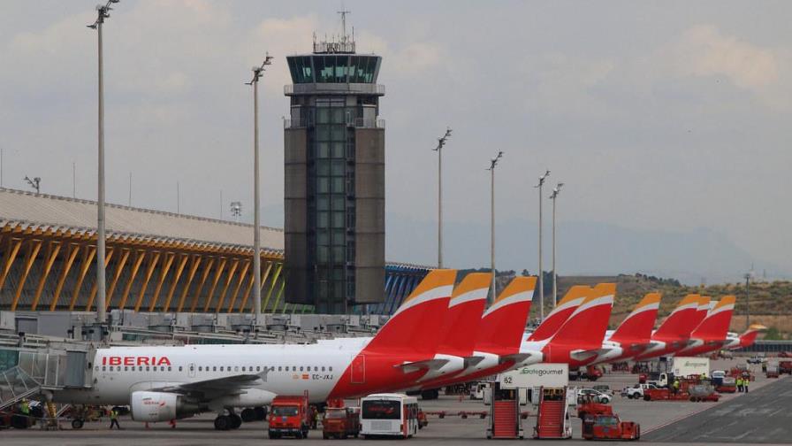 Aerolíneas emprenden medidas legales contra la cuarentena decretada en Reino Unido