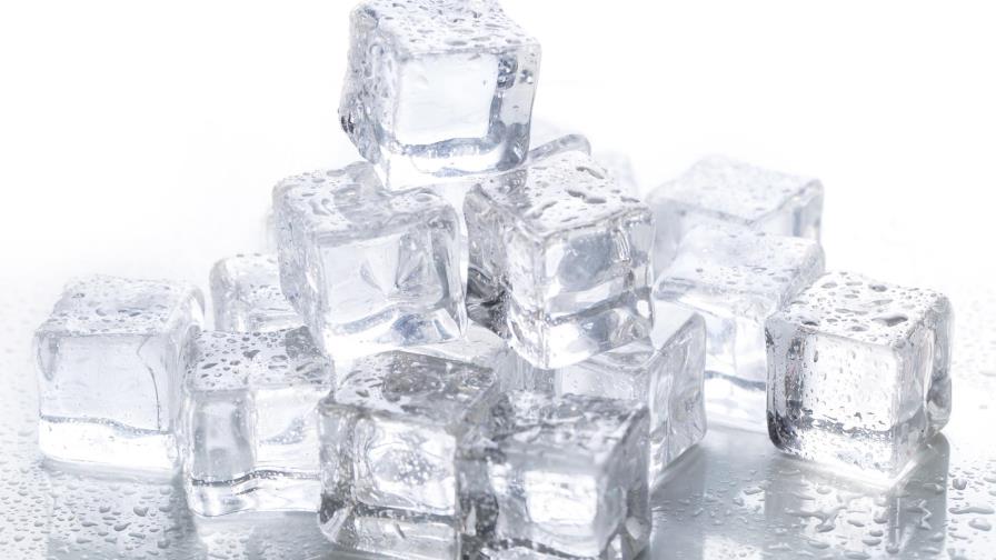Masticar hielo podría ser una alarma de ¿Pagofobia?