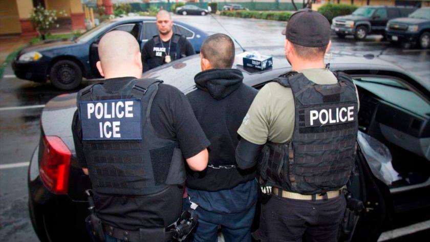 ICE viola orden de juez de proteger de COVID-19 a inmigrantes en Florida
