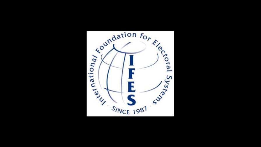 IFES llama a considerar cuidadosamente las votaciones por Internet IFES llama a considerar cuidadosamente las votaciones por Internet