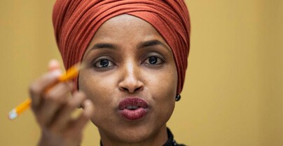 Congresista dem&oacute;crata tras registrar el Gobierno Trump su casa: No me silenciar&aacute;n