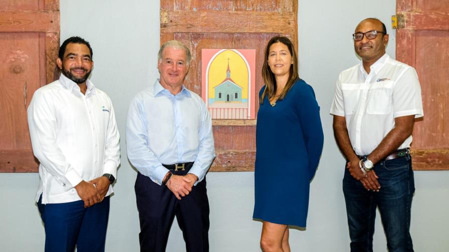 Universal Aviation expande sus operaciones en el país