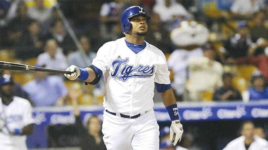 Jonrones históricos que levantaron de asientos al fanático dominicano Jonrones históricos que levantaron de asientos al fanático dominicano