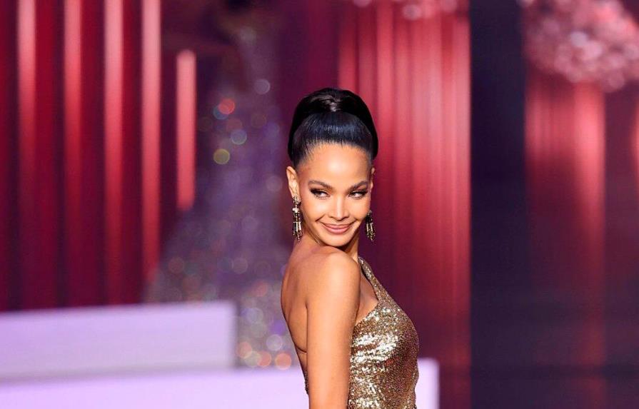 Video | Diseñador de vestido de dominicana en Miss Universo se defiende de las críticas