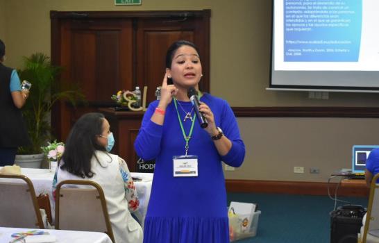 Celebran primer congreso Reiventemos la Escuela