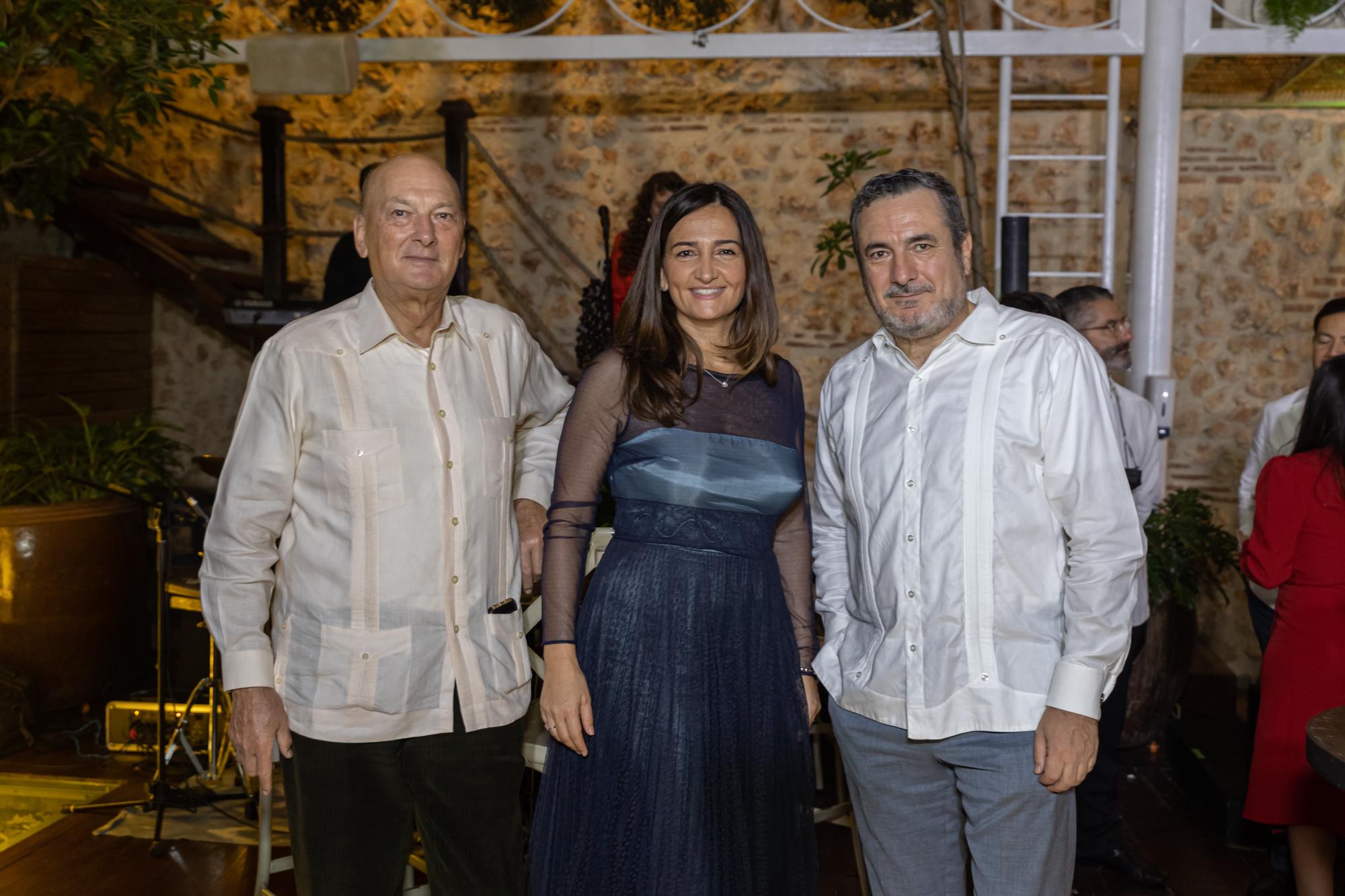 Pelayo de la Mata, Chiara Pennacchio y Alberto Nogueira. 