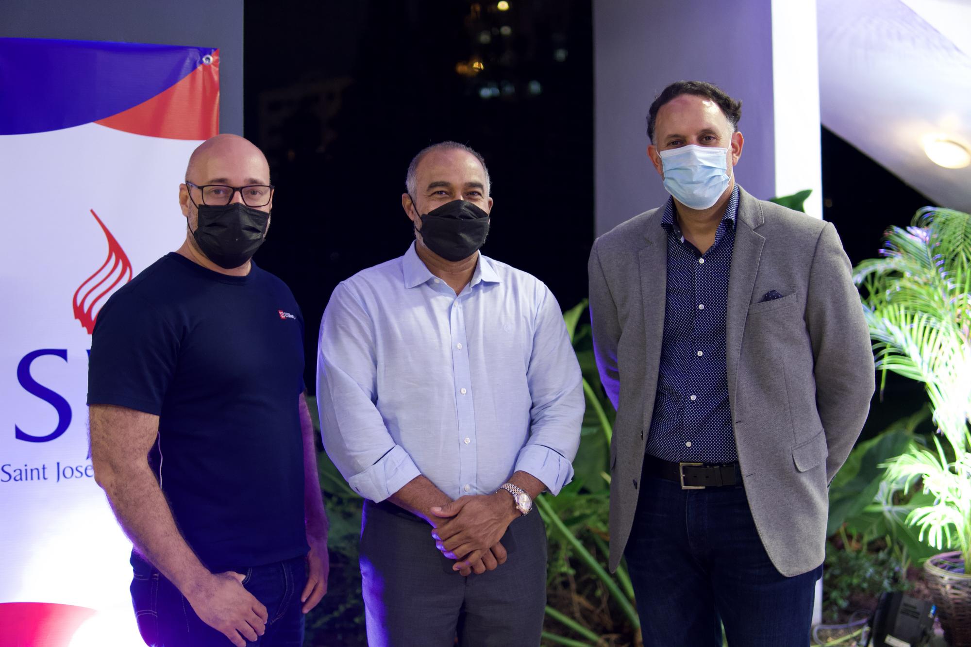 Claudio Núñez, Nelson Cabrera y Miguel de Moya.