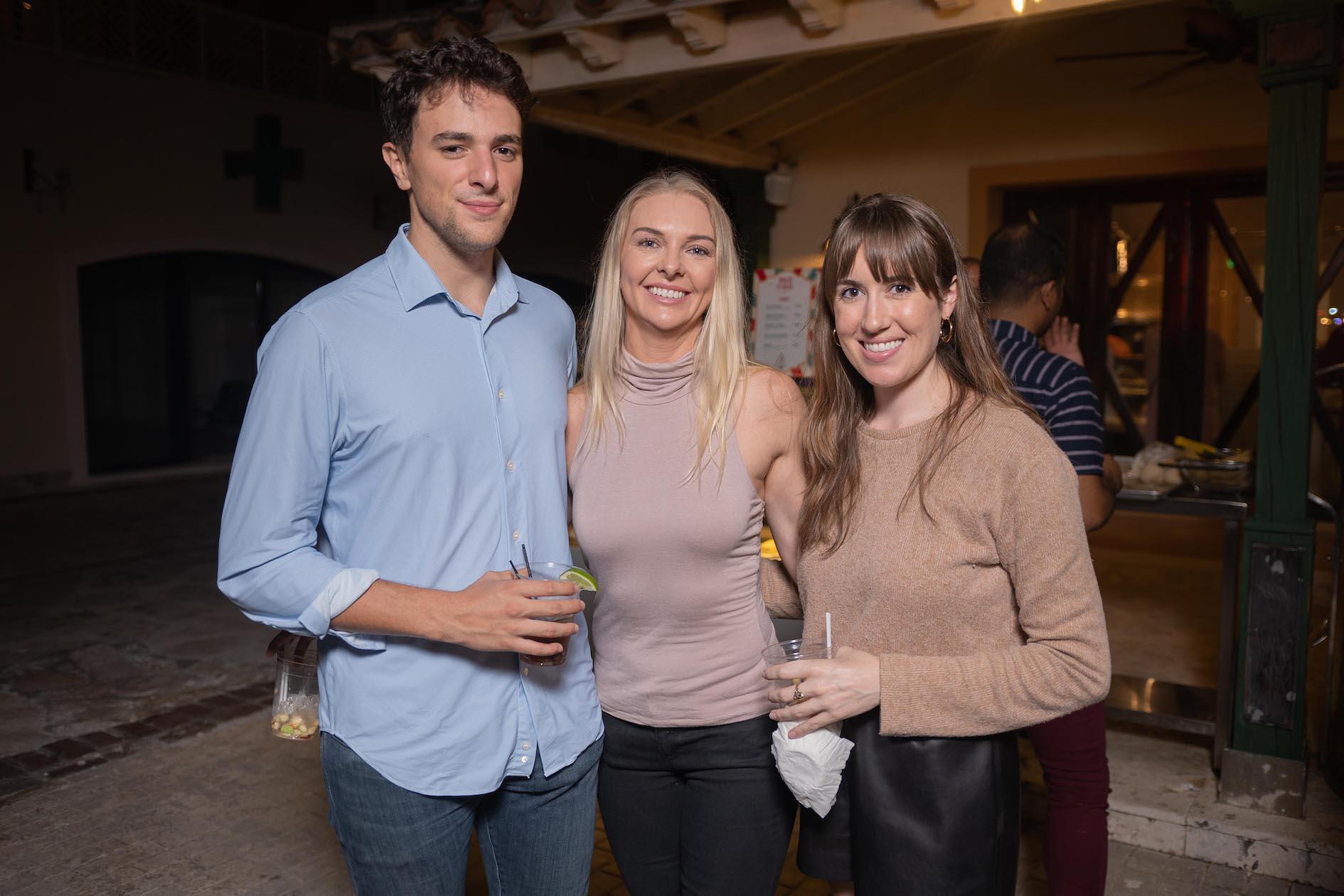 Alberto Hervas, Jennifer Leonard y Candace O´Quinn. (Joseph Peguero)