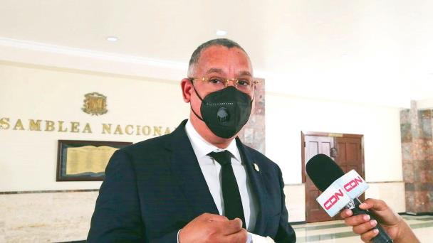Congresistas se “retiran” en un resort para consensuar el Código Penal