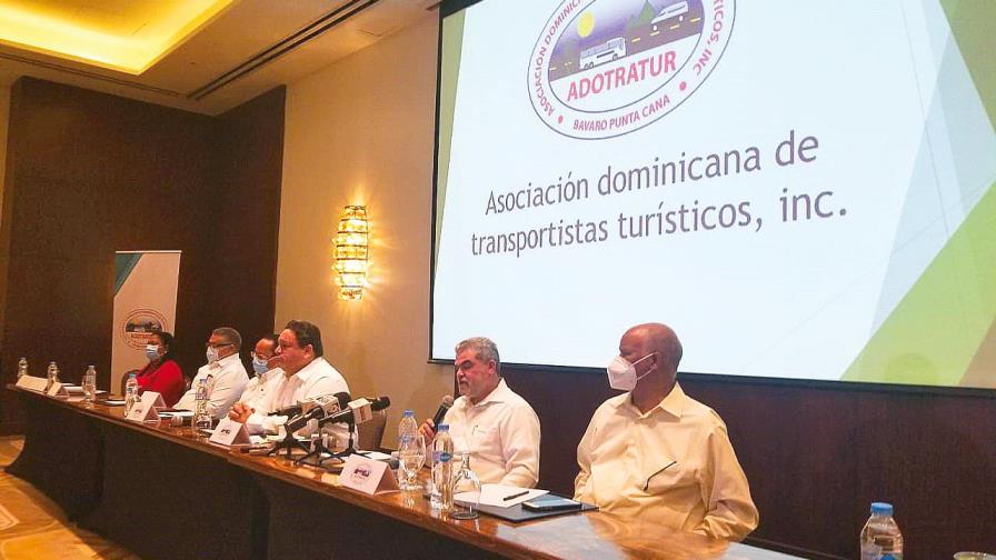 Amenazan con paralizar transporte turístico en la zona este del país