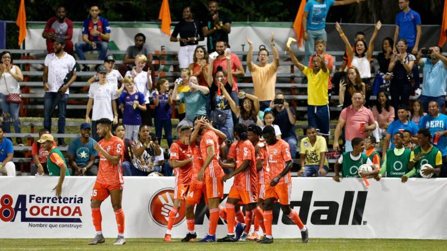 El Cibao FC sella su pase a la final con victoria 1-0 sobre el Atlántico