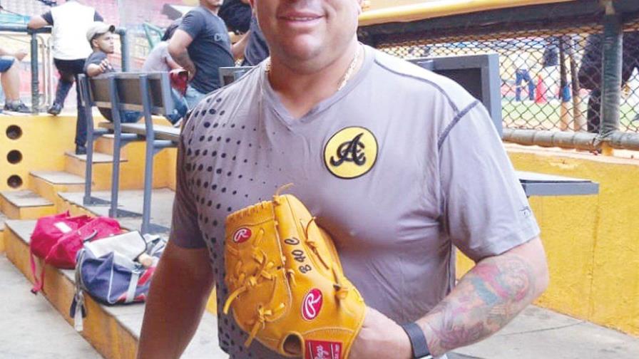 Bartolo Colón buscará mañana ante Licey décima victoria de por vida