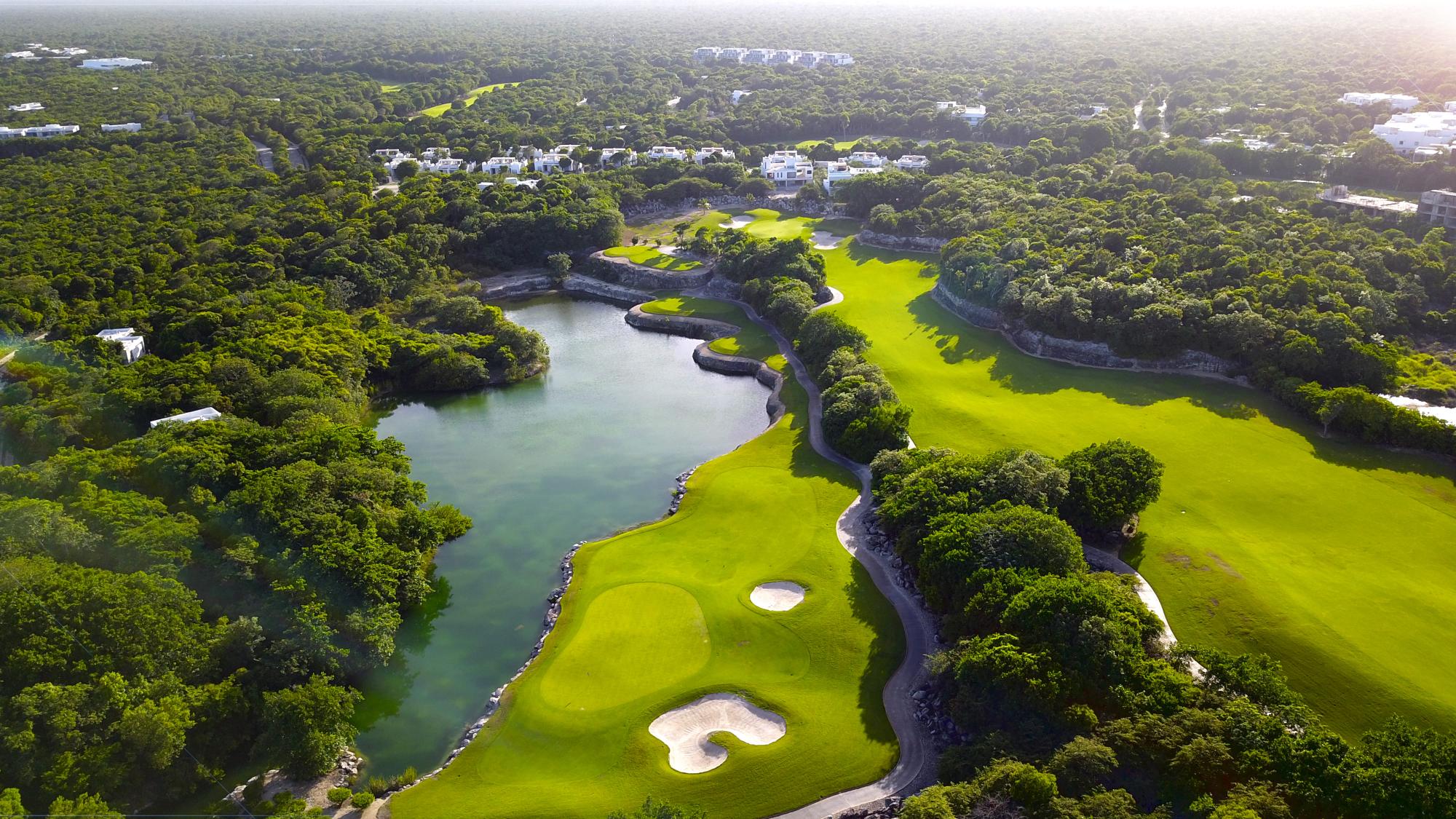 Campo de golf PGA Riviera Maya.