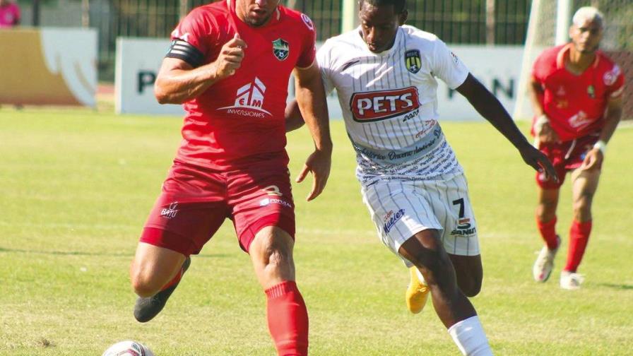 Un golazo de Danco empata a Jarabacoa en partido con Moca