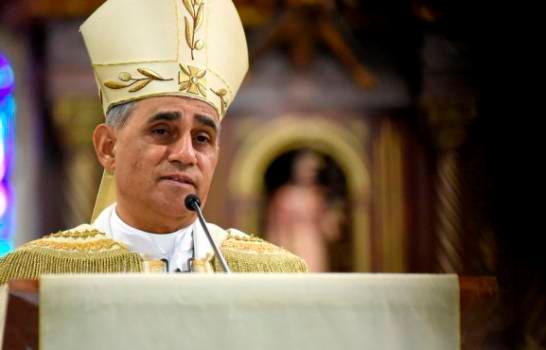 Presidente del Episcopado Dominicano favorece la iglesia no sea incluida en el diálogo nacional