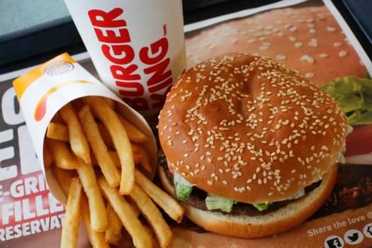 Un hombre en EEUU pide a la Justicia comer gratis de por vida en Burger King
