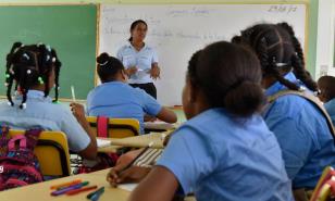 Valoran aprobación de 211 libros de texto; Educa considera era una deuda con estudiantes