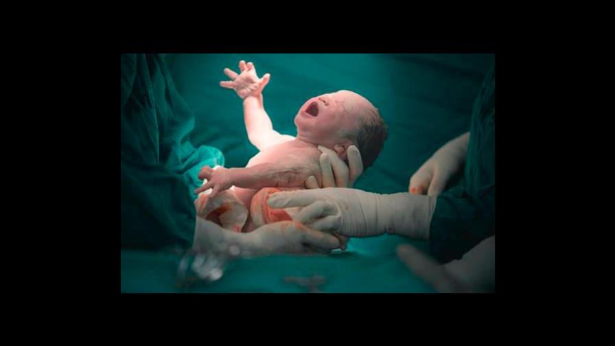 Diputados aprueban ley que obliga a seguros de salud a cubrir tamizaje neonatal