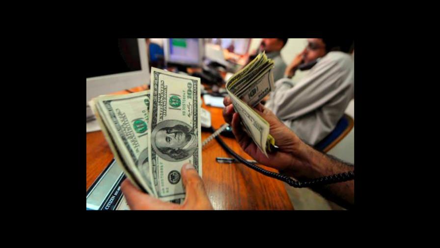 República Dominicana ya adeuda 70.5 % de su PIB República Dominicana ya adeuda 70.5 % de su PIB