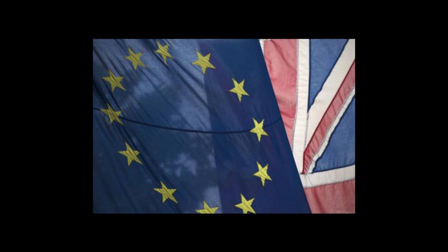 Un “brexit” duro puede elevar un 40 % el precio de la comida en Reino Unido