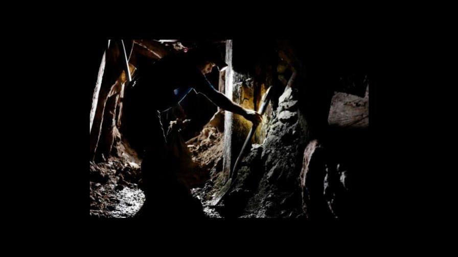 Llaman a agilizar otorgamiento de permisos mineros pendientes Llaman a agilizar otorgamiento de permisos mineros pendientes