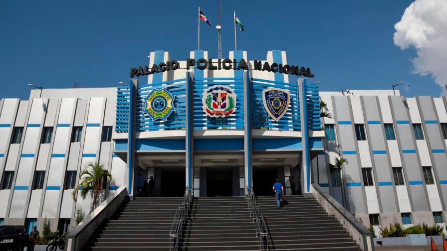 Cambian comandante policial en Constanza tras denuncias de abusos