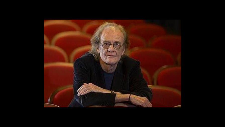 Luis Eduardo Aute, adiós al mago de la belleza