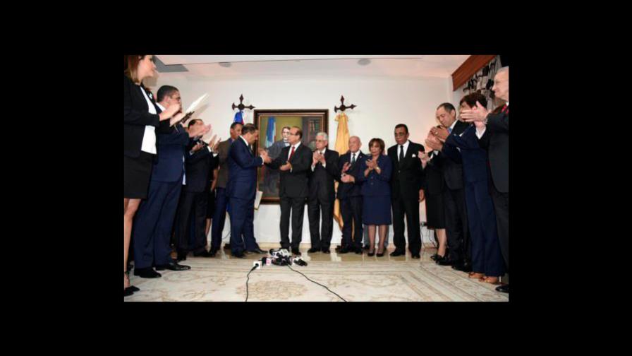 ¿Por qué los partidos políticos se mueren por controlar la JCE? ¿Por qué los partidos políticos se mueren por controlar la JCE?