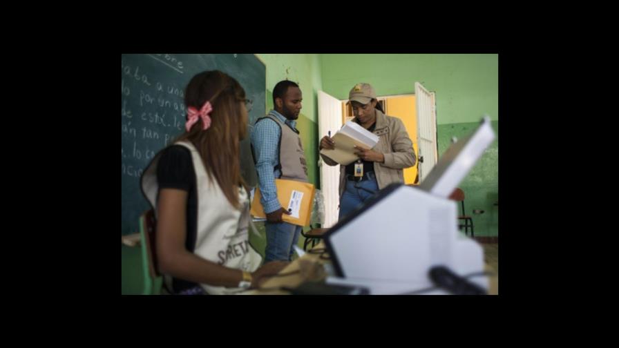 Mujeres jóvenes dominan registro del personal trabajará en elecciones 2020