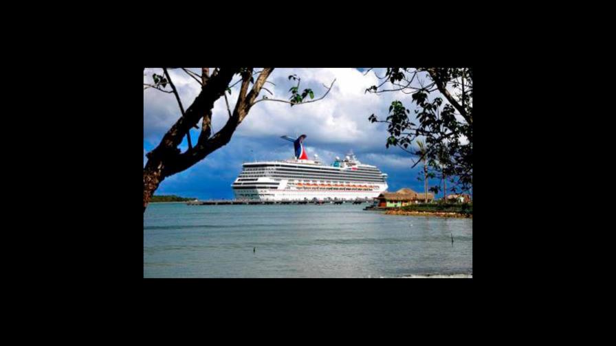 La llegada de turistas al Caribe cayó un 65,5 % en 2020 La llegada de turistas al Caribe cayó un 65,5 % en 2020