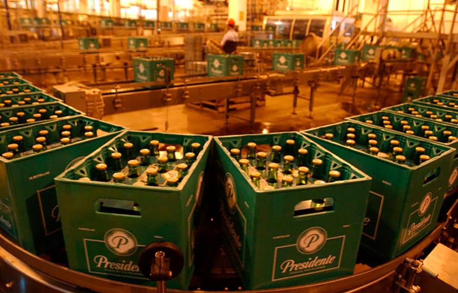Cervecería trabaja en soluciones por escasez de botellas para suplir la demanda