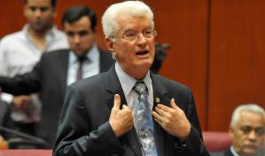 Wilton Guerrero, un senador reiterativo haciendo acusaciones contra los l&iacute;deres de los partidos opositores