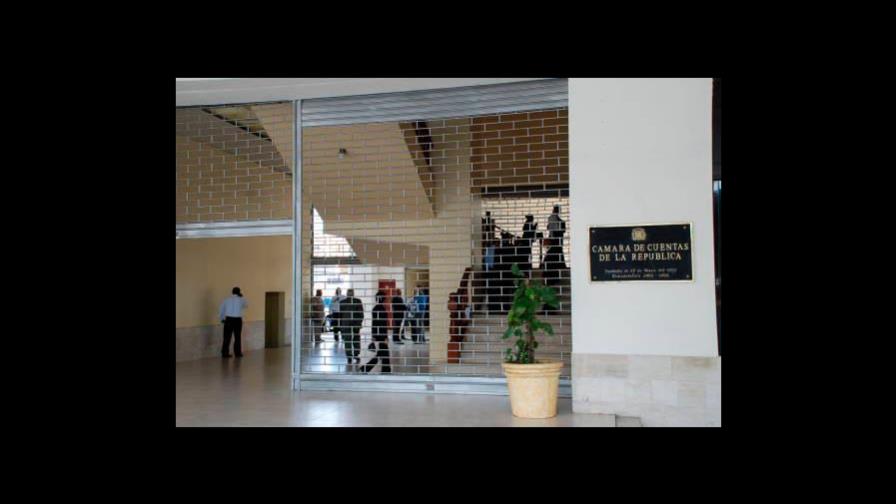 Miembros de la Cámara de Cuentas vuelven a ser centro de escándalos Miembros de la Cámara de Cuentas vuelven a ser centro de escándalos