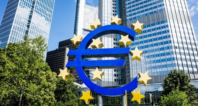 BCE descarta un frenazo en el crecimiento de la zona euro