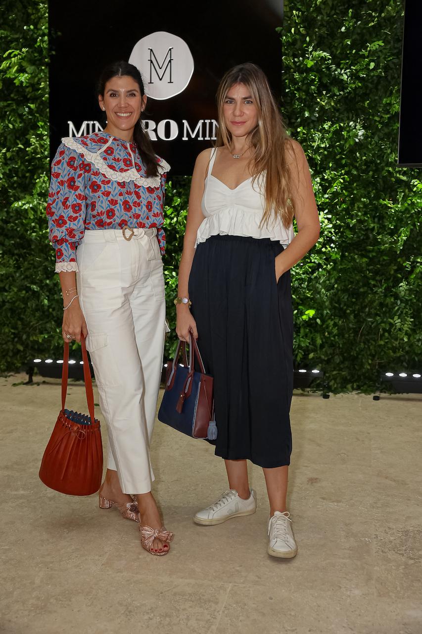 Crystal y Michele Jiménez.