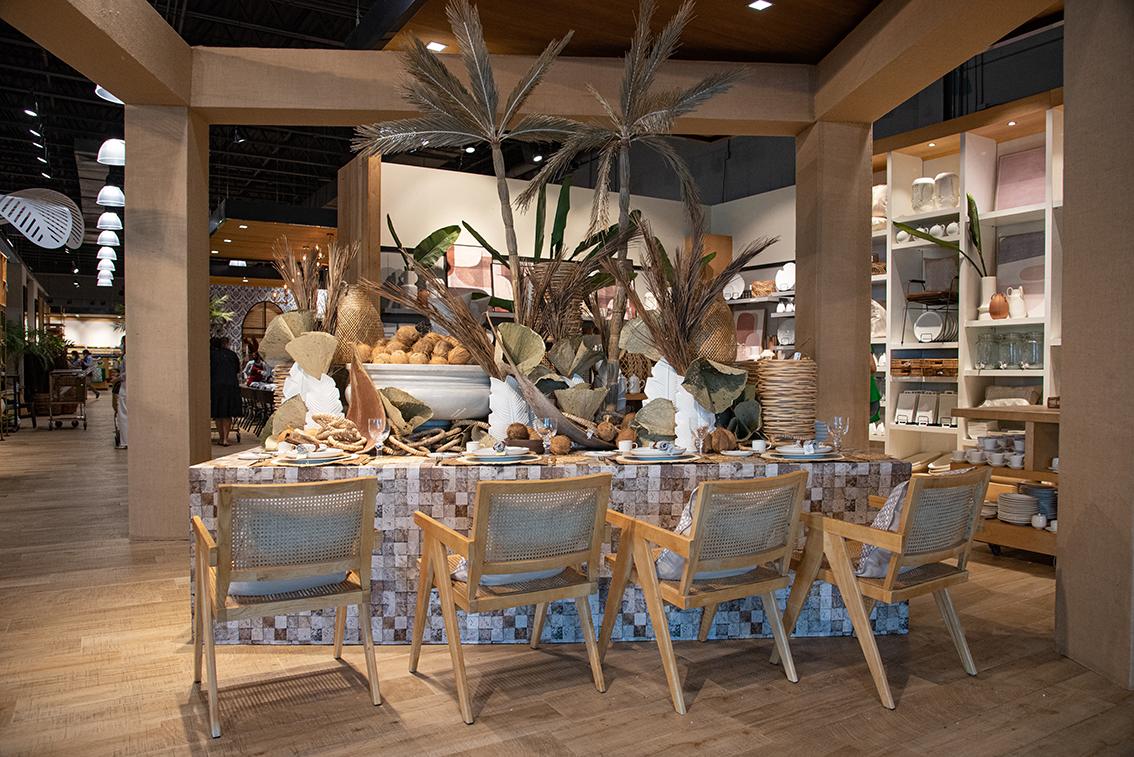 Mesa decorada con la propuesta “Matices Naturales”.