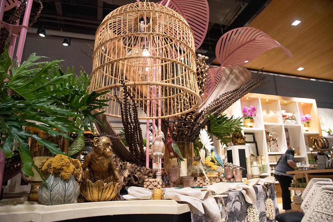 Los colores alegres están presentes en la paleta de “Paisaje Tropical”