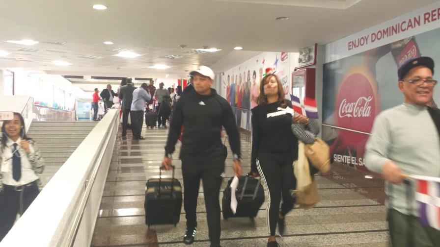 A ritmo de merengue los dominicanos llegan al país