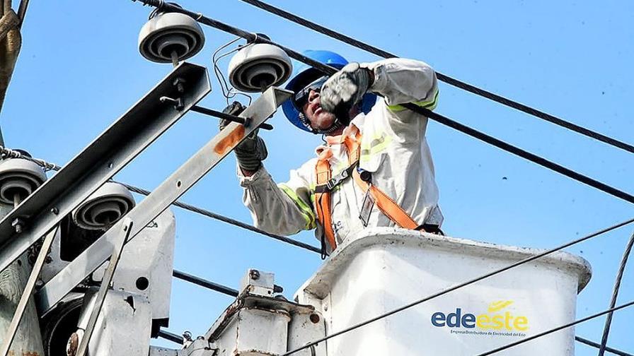 Edeeste: pérdidas que no se reducen a pesar de las inversiones millonarias Edeeste: pérdidas que no se reducen a pesar de las inversiones millonarias