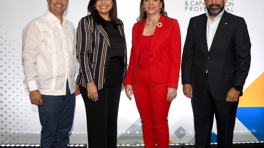 AFP Siembra y CAPEX auspiciaron charla sobre salud mental en las empresas AFP Siembra y CAPEX auspiciaron charla sobre salud mental en las empresas