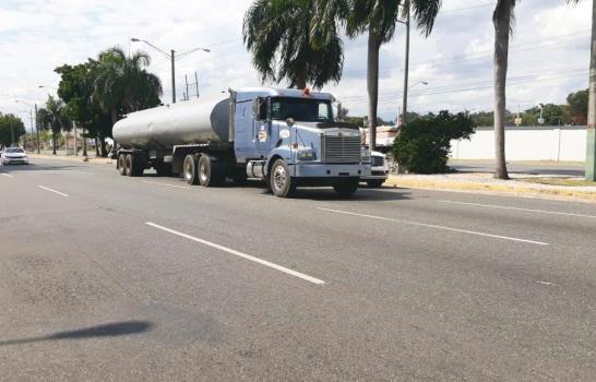 Los camioneros le “pasan por encima” a la Digesett en franca violación a la ley